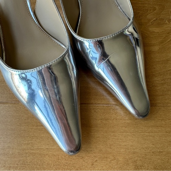 Sam Edelman Bianka Slingback Pump, Soft Silver, Size 8.5M or 8 1/2 Medium - Picture 14 of 16